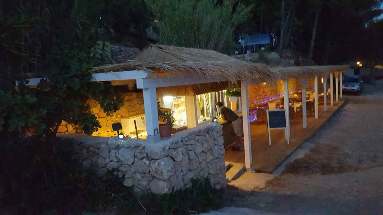 Camping Aloa Bol Zewnętrze zdjęcie