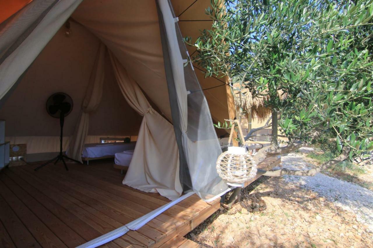 Camping Aloa Bol Zewnętrze zdjęcie